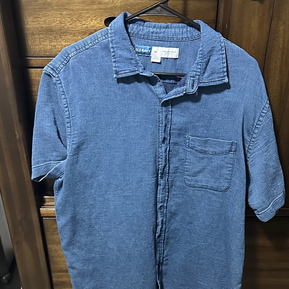 Old Navy Men's Casual Denim Blue Button Down Shirt